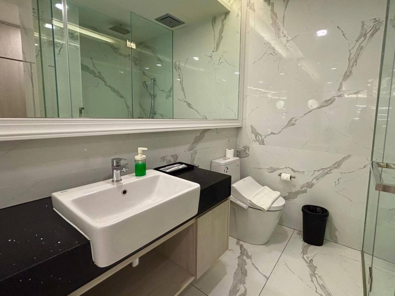 Societe By Bamboo Hospitality Aparthotel กัวลาลัมเปอร์ ภายนอก รูปภาพ