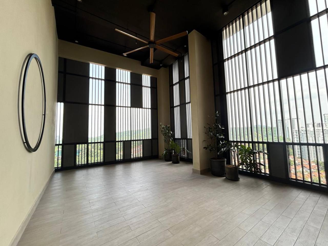 Societe By Bamboo Hospitality Aparthotel กัวลาลัมเปอร์ ภายนอก รูปภาพ