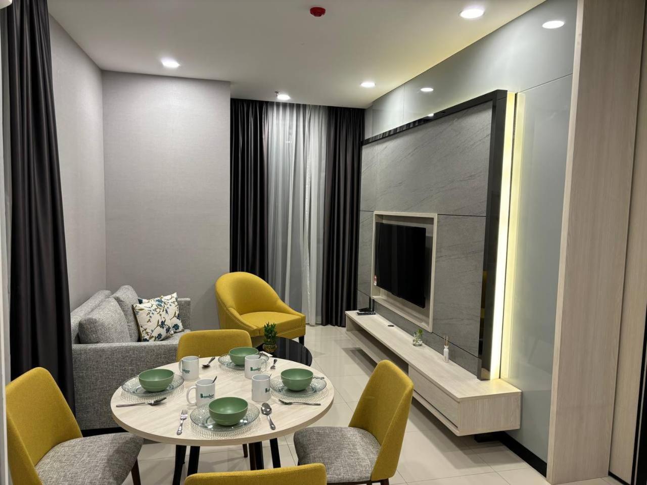 Societe By Bamboo Hospitality Aparthotel กัวลาลัมเปอร์ ภายนอก รูปภาพ
