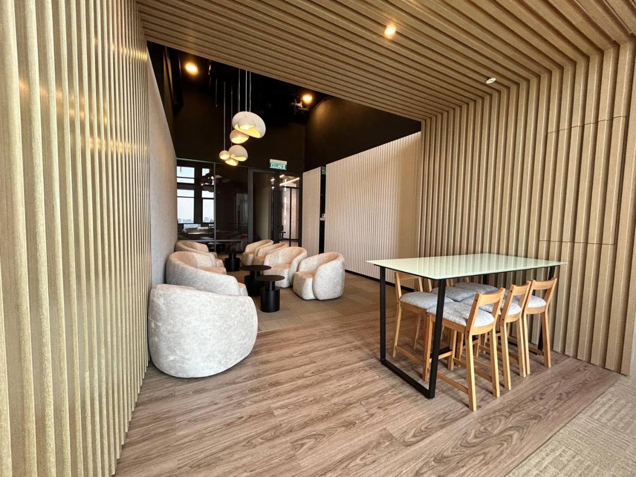 Societe By Bamboo Hospitality Aparthotel กัวลาลัมเปอร์ ภายนอก รูปภาพ